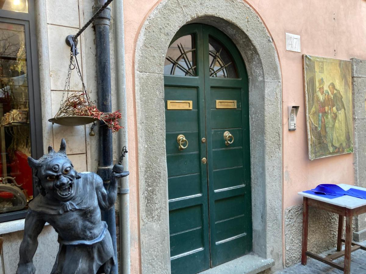 La Luce Del Borgo Apartment Castel Gandolfo Luaran gambar