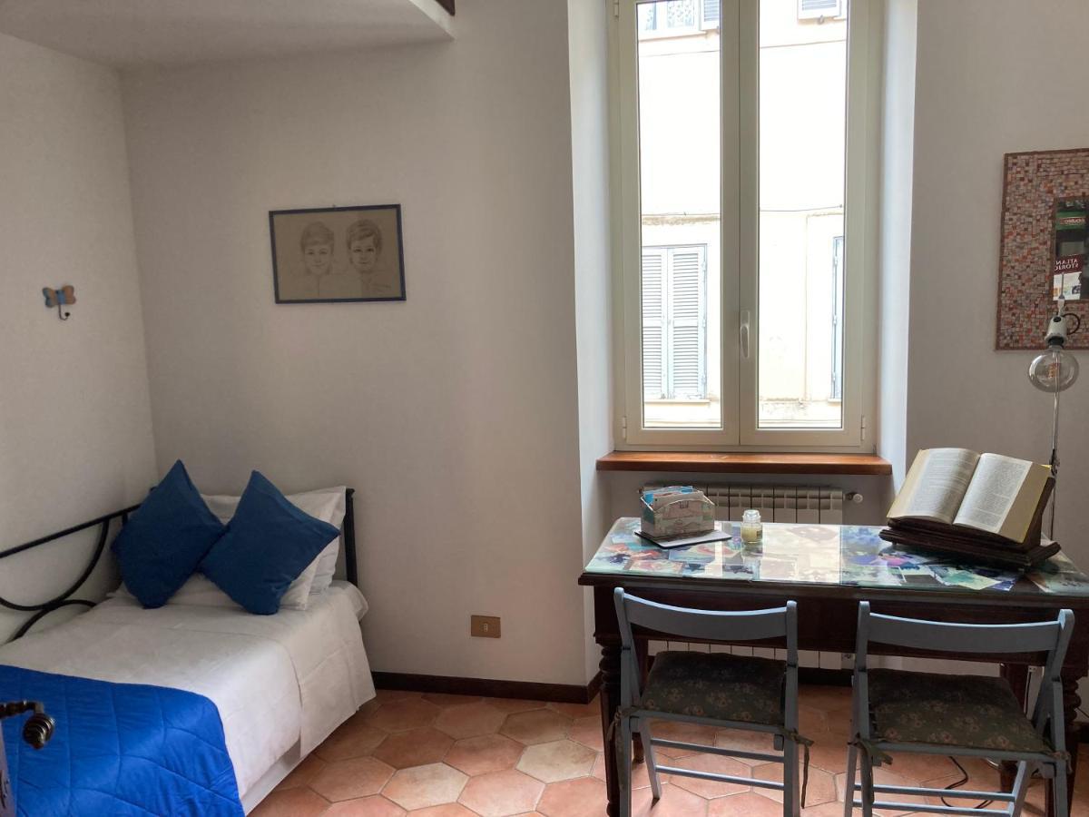 La Luce Del Borgo Apartment Castel Gandolfo Luaran gambar