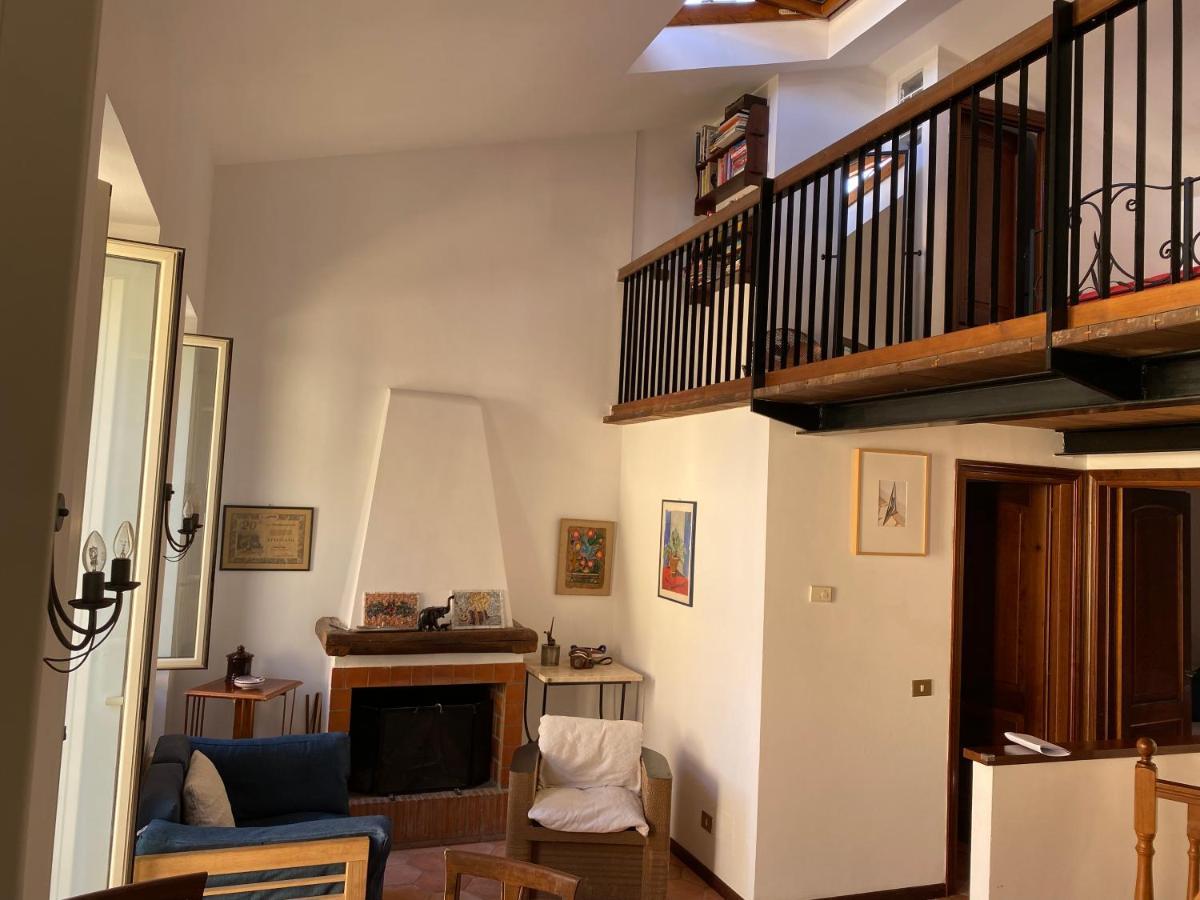 La Luce Del Borgo Apartment Castel Gandolfo Luaran gambar
